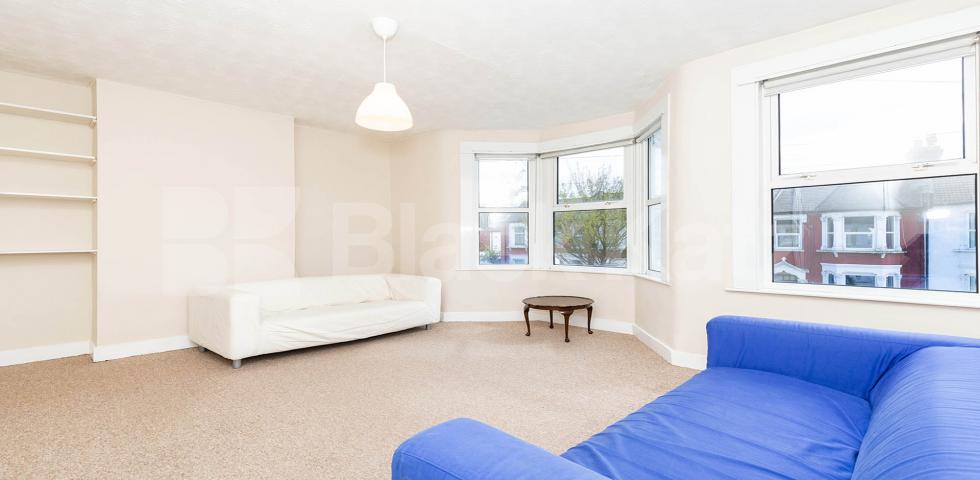 			NEW INSTRUCTION!, 1 Bedroom, 1 bath, 1 reception Flat			 Effingham Road, HARINGEY LADDER